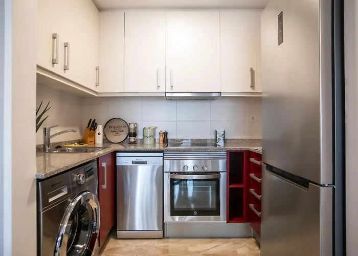 P1Mal1091- Fantastic 3Bed Steps Away From Sagrada